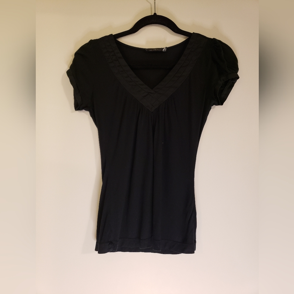 The Limited V-Neck Satin Detail Blouse - Black - Size XS